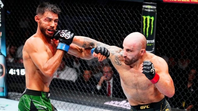 Volkanovski eyes UFC featherweight return, contenders await.