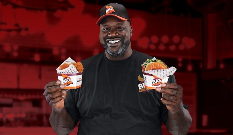 Shaquille O'Neal with his Big Chicken restaurant