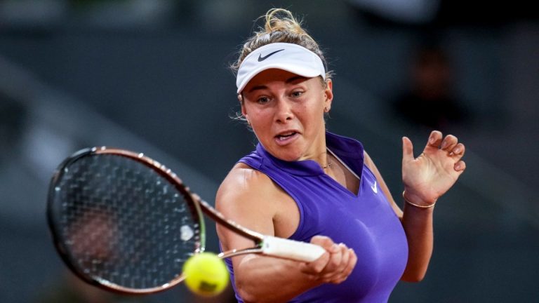 Anisimova vs Maria contrasting playing styles